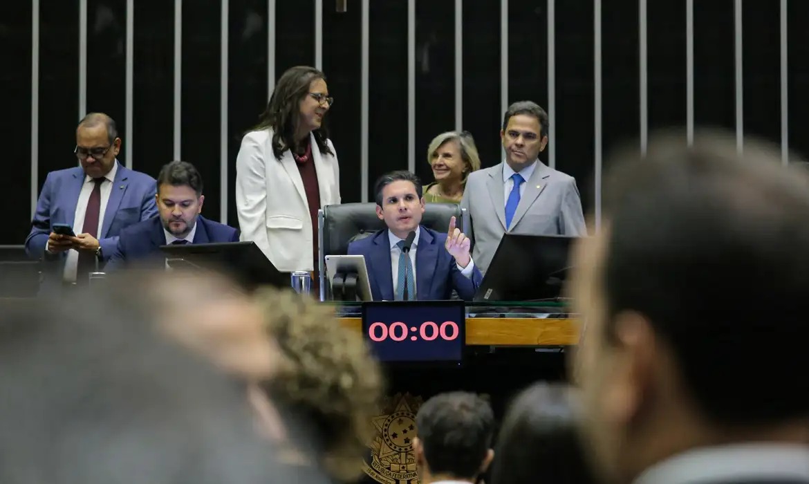 Isenção do IR até R$ 5 mil será votada na quarta, 1º de outubro