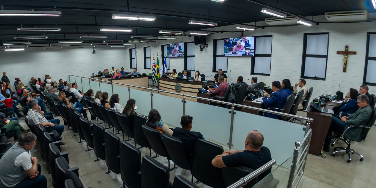 Fim do recesso: Seis projetos vão à votação hoje na Câmara Municipal